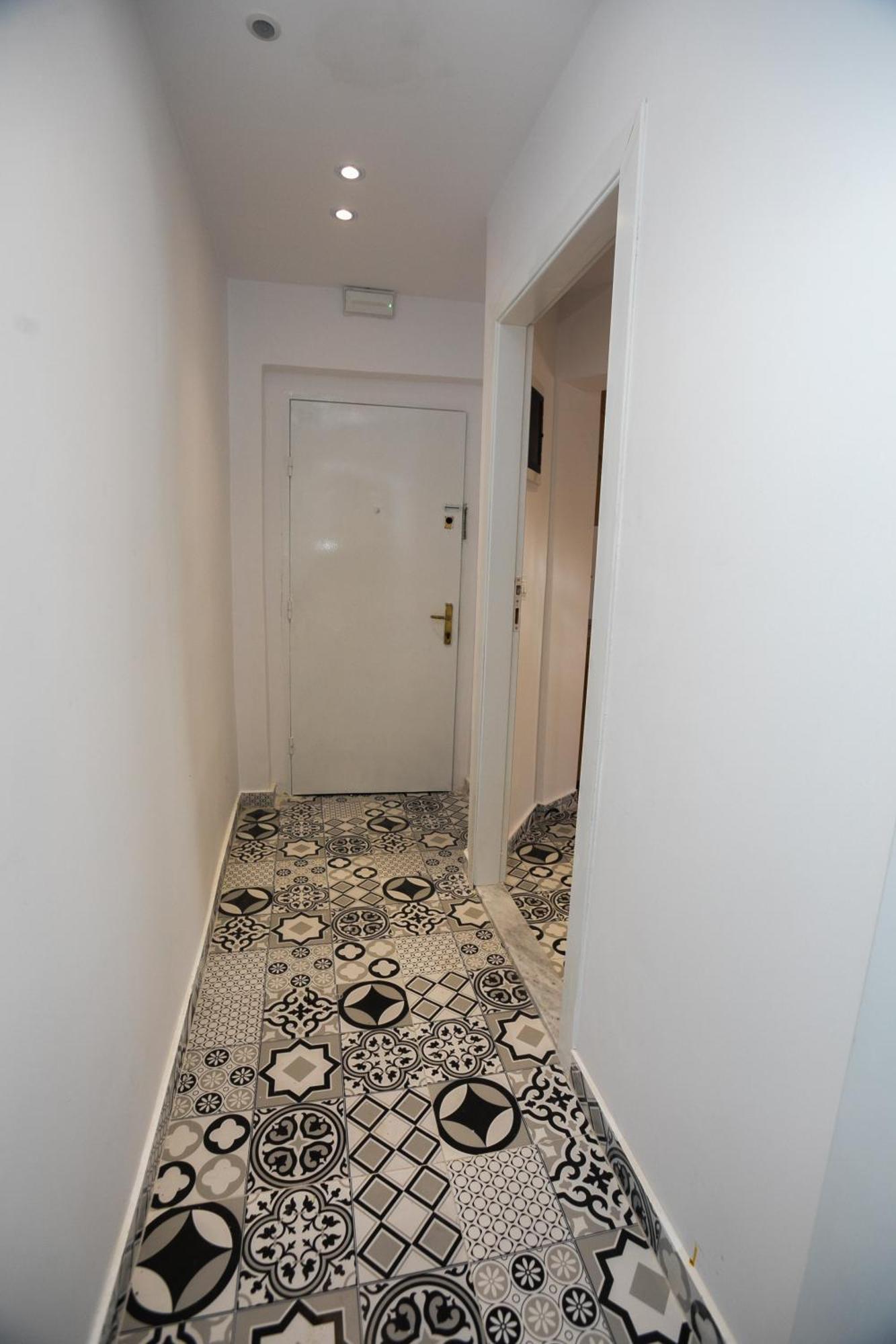 Apartment Escape *